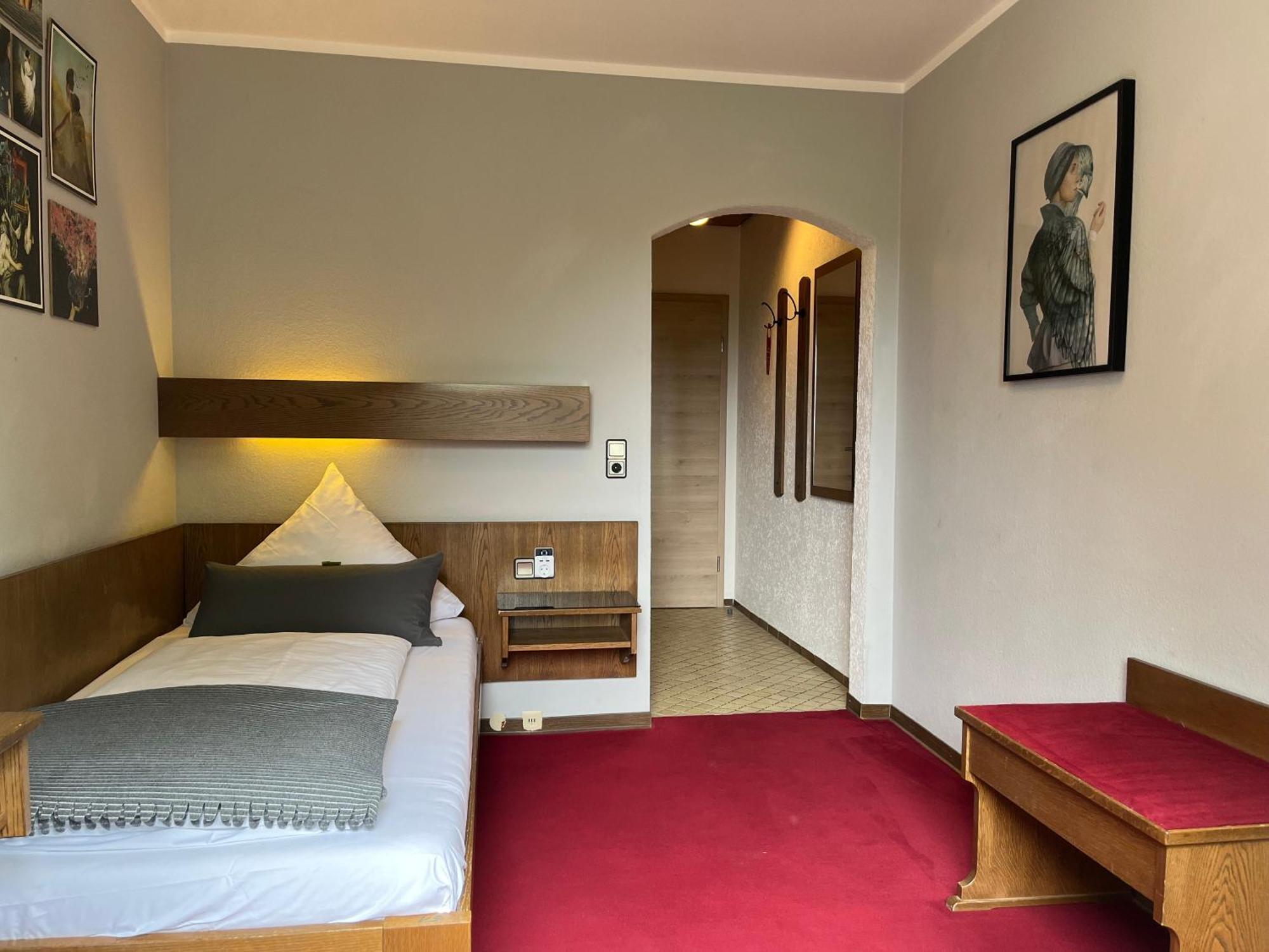 Hotel-Restaurant Berghof Johannesberg Экстерьер фото